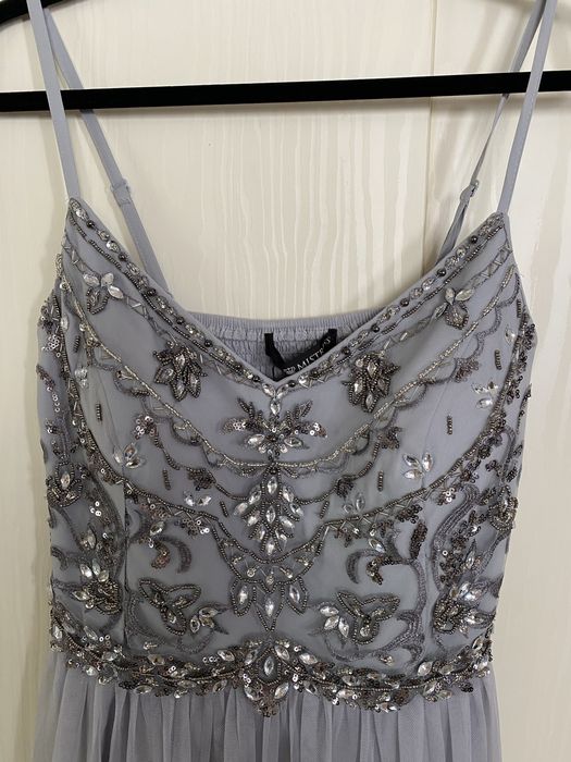 Очень красивое вечернее праздничное платье