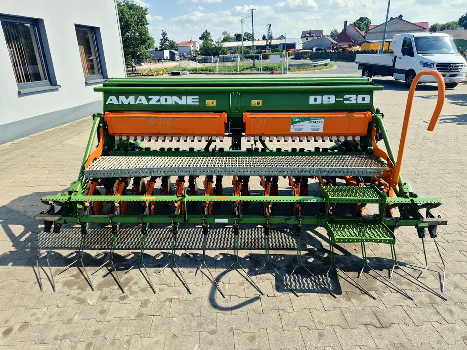 REZERWACJA!!! Siewnik zbożowy Amazone D9 30 Special 3m