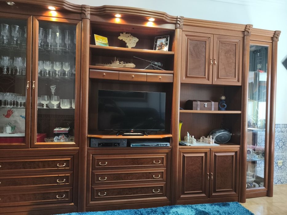 Móvel / Mobília sala com bar Cerejeira maciça