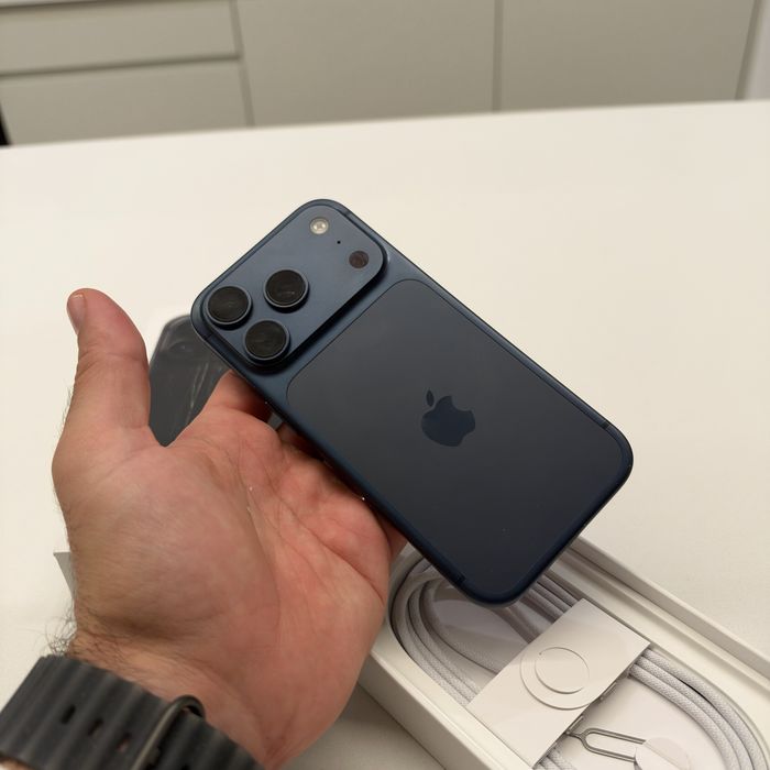 Iphone 17 Pro - 256GB
