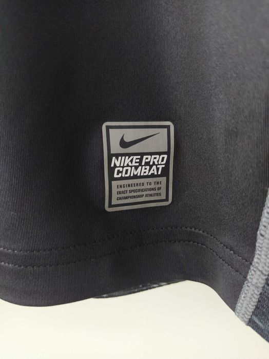 Koszulka NIKE PRO COMBAT DRI-FIT fitted roz. M czarno-szara