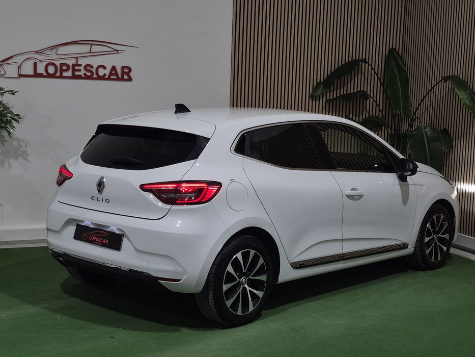 Renault Clio - AUTOMÁTICO  - 2023 | GARANTIA | NACIONAL - 70.000KM