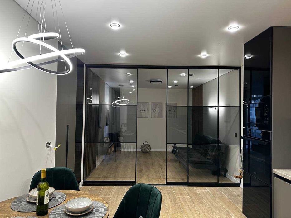 Продаж однокімнатна квартира ЖК Америка, дизайнерський ремонт та меблі