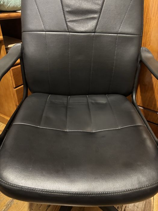 Cadeira de secretaria