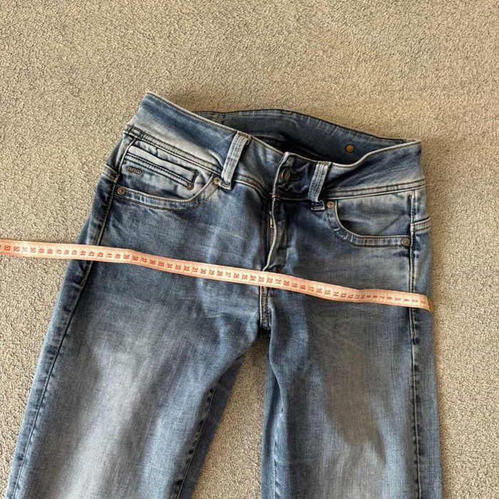 джинси кльош на низькій посадці