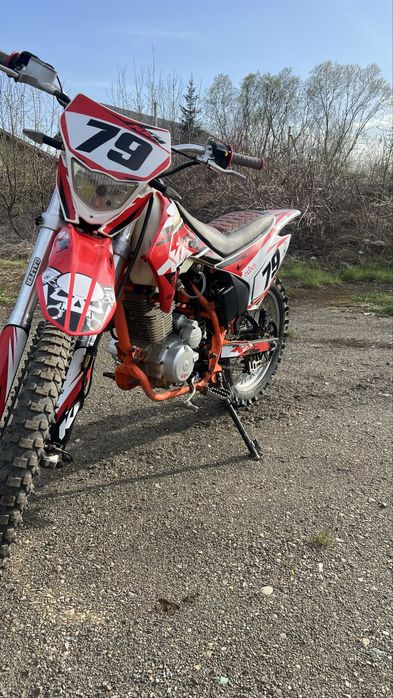 продам мотоцикл KAYO T1 250