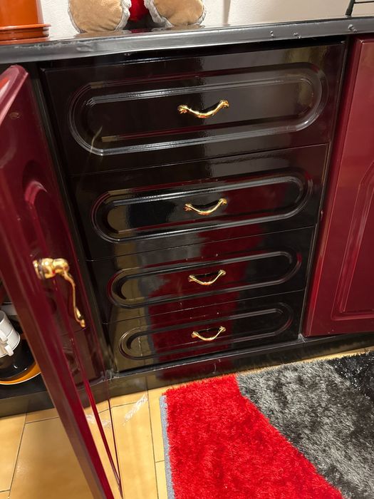 móvel espaçoso em bom estado