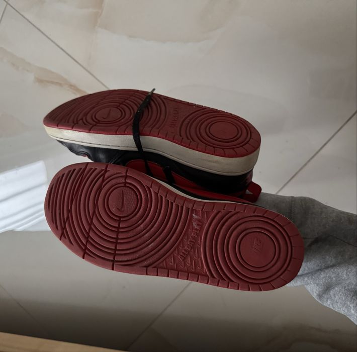 Червоні nike dunk оригінал