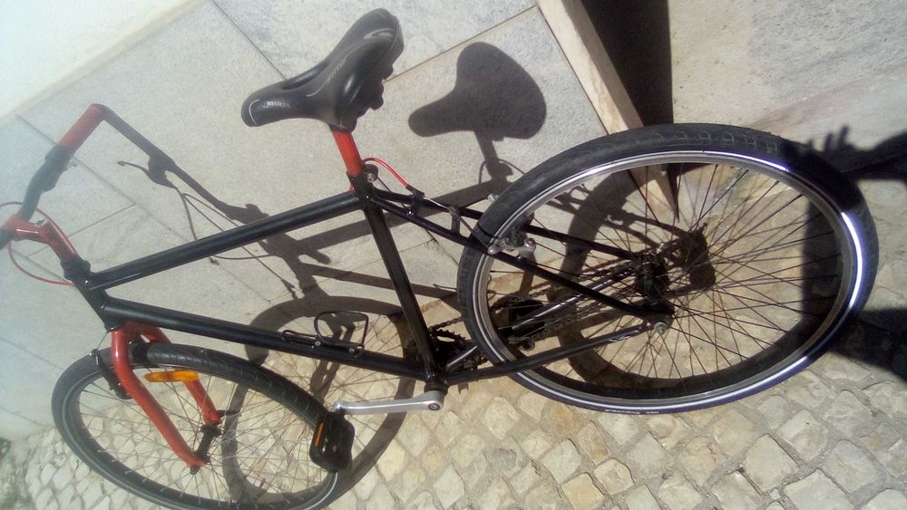 bicicleta roda 26" single speed     pneus novos