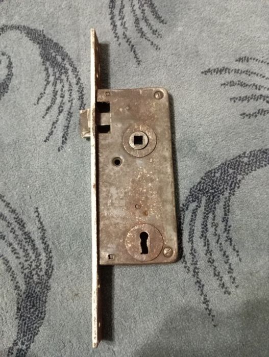 Замки старовинні,латунні ручки, латунні накладки