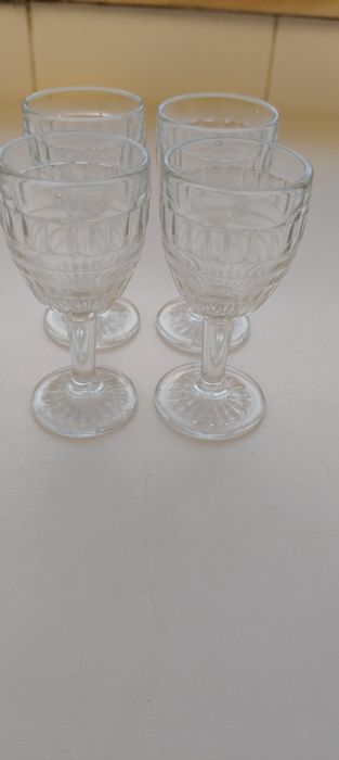 4 cálices vintage