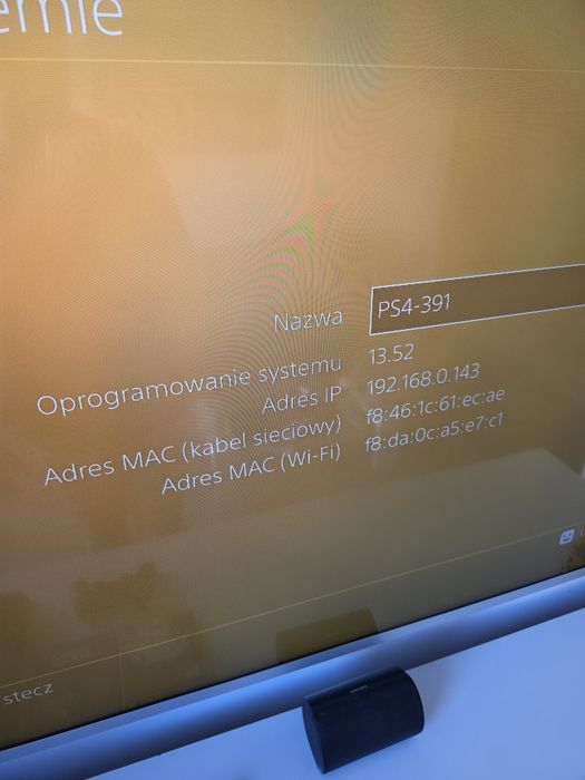 Konsola PS4 Pro 1TB + oryginalny Pad V2 i 4 gry