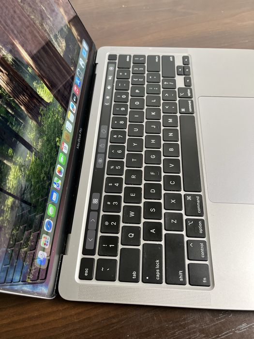 MacBook Pro 13 2020. 1 TB core i5 МакБук про 13