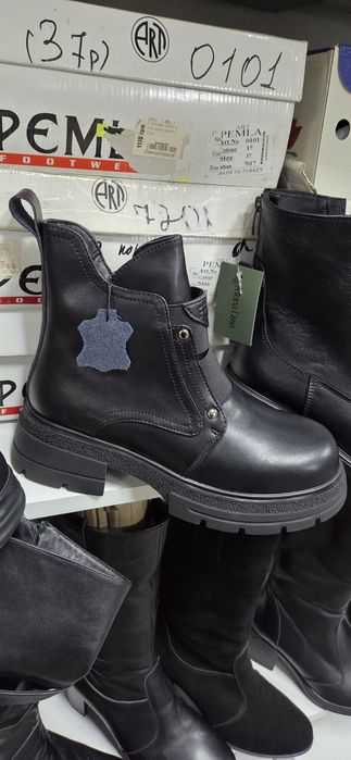 1700 грн натуральна шкіра є всі розміри