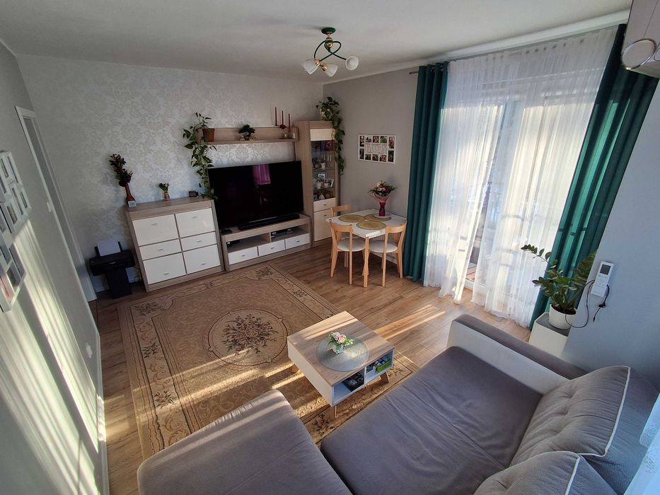 Atrakcyjne 2- pokojowe os. Redykajny klimatyzacja i widok na las!!!