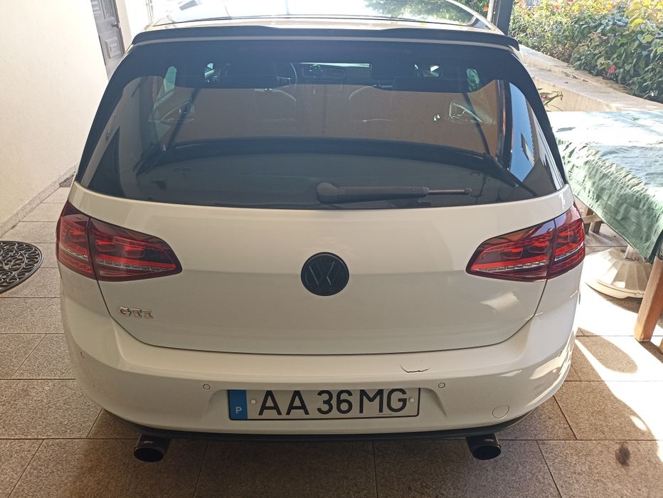 VW Golf GTI MK7 manual