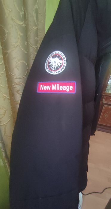 Продам чоловічу зимову куртку 52 розміру