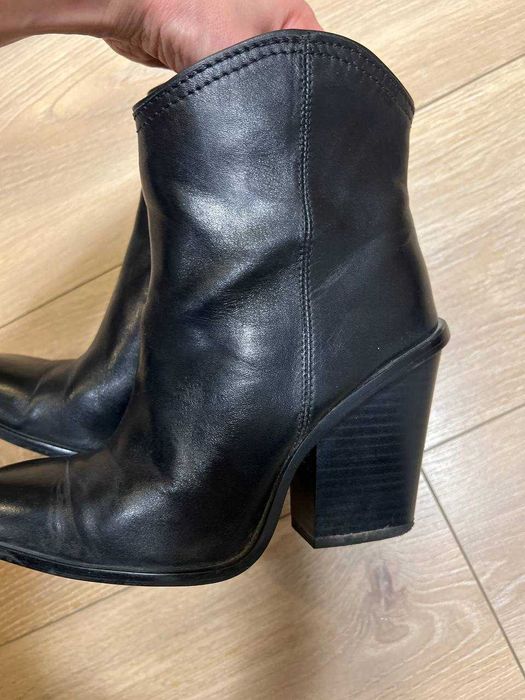 buty na obcasie Zara