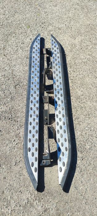 Продам б/у пороги DeeZee c ford explorer 5