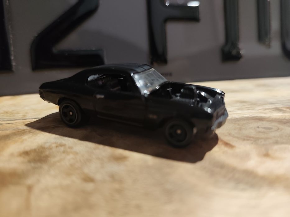 Hot Wheels & Majorette 60 Anos   Como Novos, varias opções.