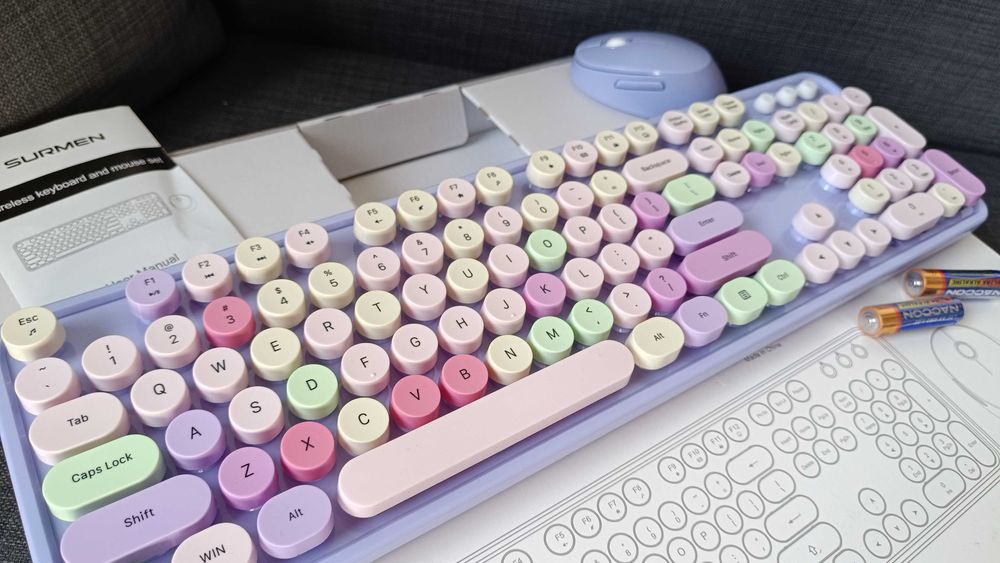 Uroczy zestaw klawiatura bezprzewodowa mysz USB fiolet QWERTY, kobieca