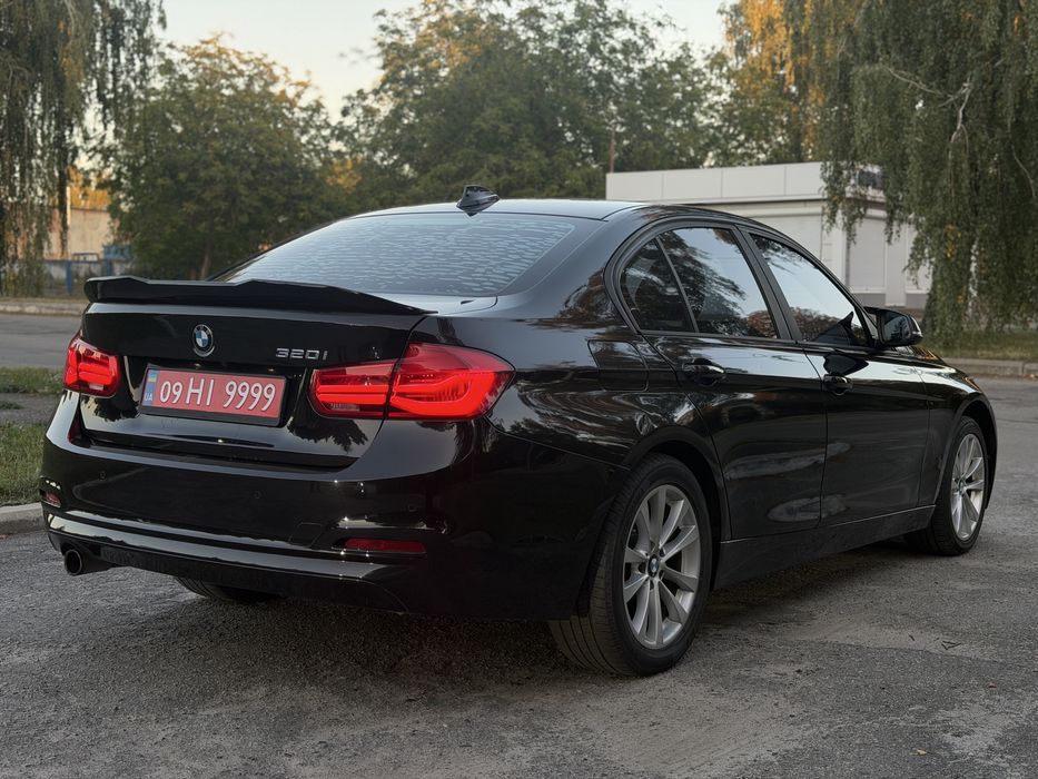 Продам Bmw 3-series f30 320i