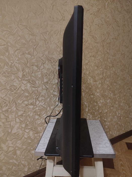 Телевізор Saturn