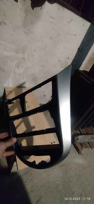 Рамка до магнітоли акцент 2014