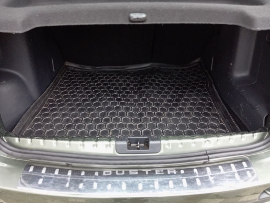 Продам Dacia duster