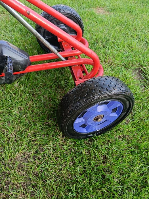 Gokart na pedały,do jazdy dla dziecka.