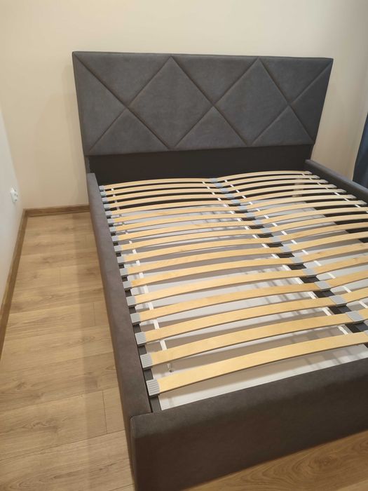 Łóżko tapicerowane 140,160,180x200 pojemnik, producent