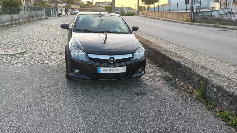 Opel tigra twintop