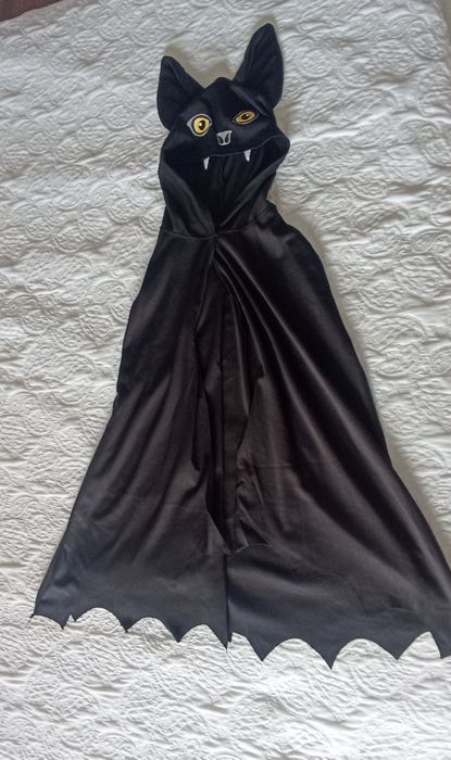 HM Bat Suit Size 4/10 Years