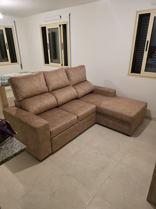 Sofá cama e encostos reclinável