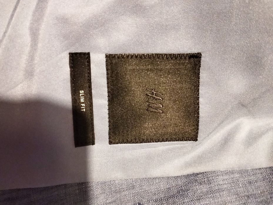 Fato cerimónia homem H&M