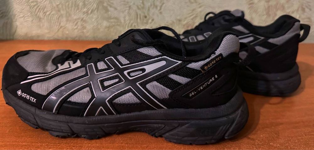 Кроссовки Asics Gel Venture 6 Gore-Tex