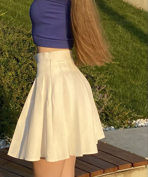 тенісна спідничка