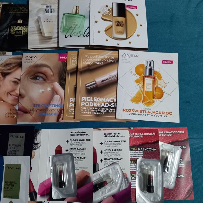 Avon zestaw kosmetyków