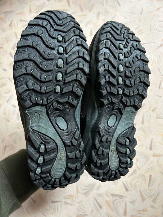 Трекинговые кроссовки mountainpeak (37/38р)