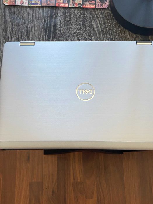 Dell Latitude 7420 Híbrido  2-in 1 Táctil