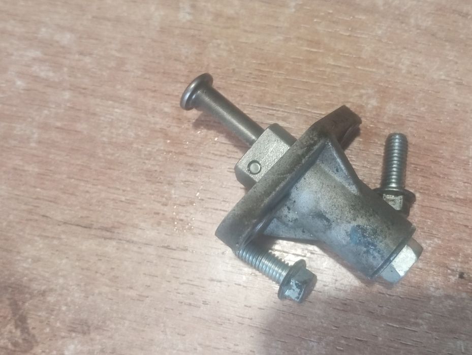 Napinacz rozrządu Aprilia SX 125 napinacz łańcuszka chydrauliczny