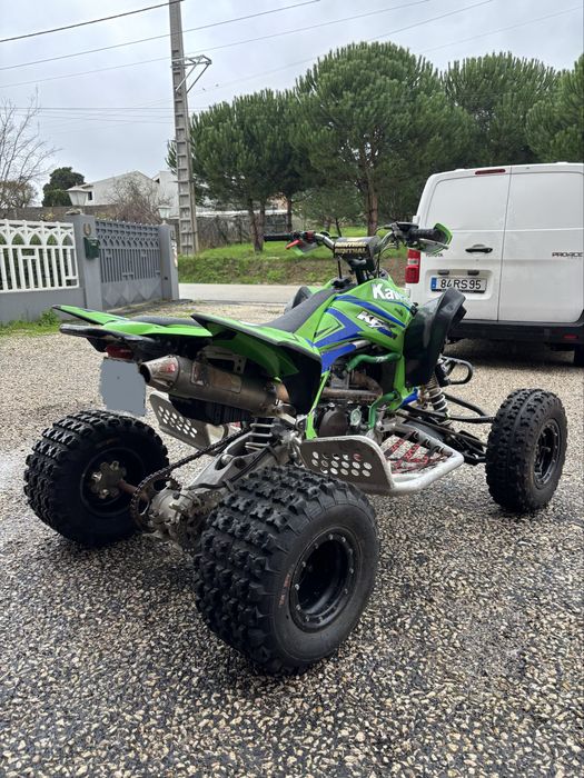 Kawasaki kfx 450r com marcha atrás