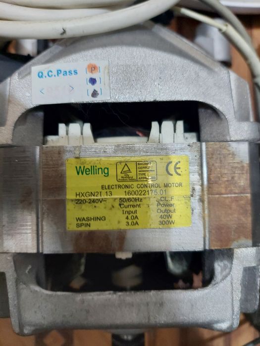 Стиральная машина Indesit wisl85