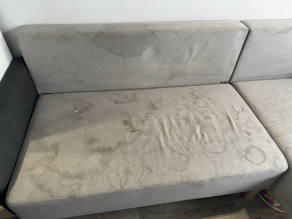 Pranie tapicerki meblowej kanapy, wersalki, krzesla