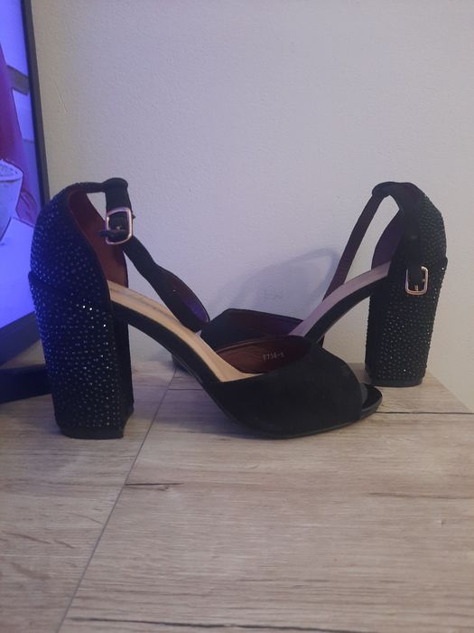 Босоніжки жіночі 36р.