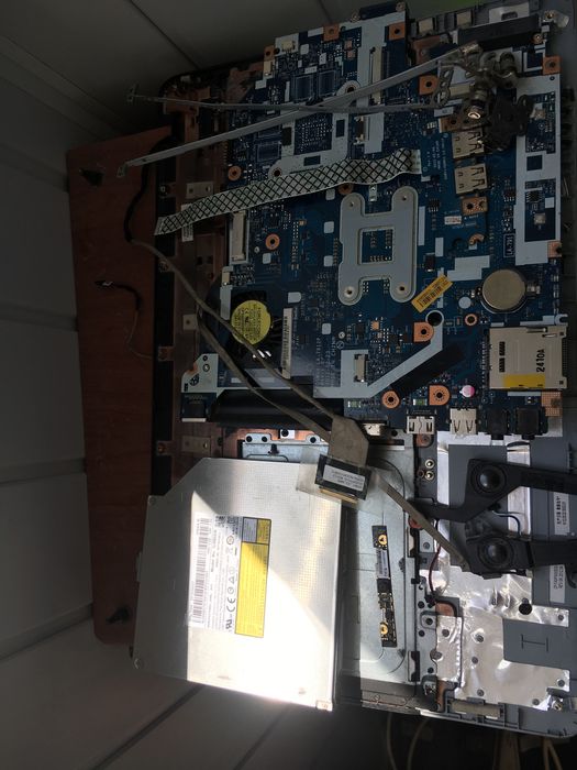 Продам запчасти к ноутбуку acer