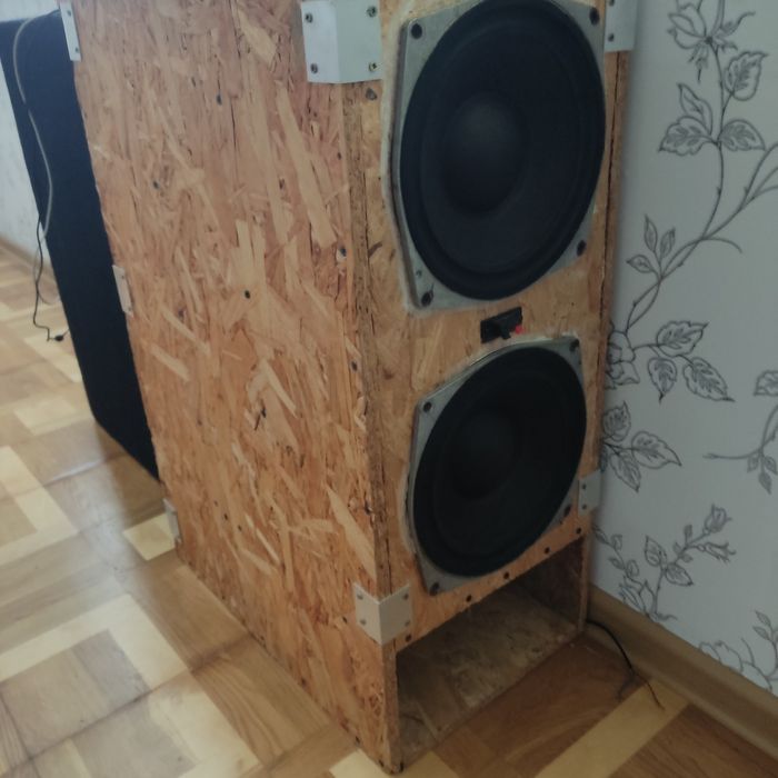 Сабвуфер чв 20 по 20 і 25см дуже потужний бас