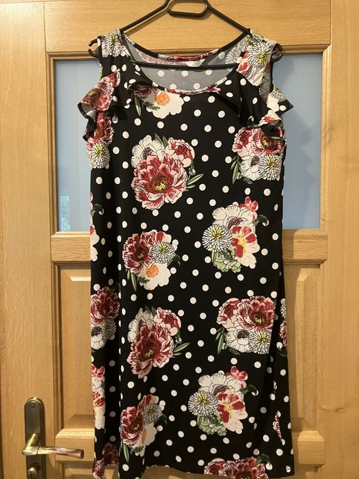 Sukienka damska w kwiaty