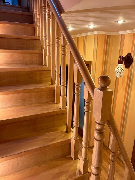 Оренда будинку Зимна Вода 4 кімнати, резервне живлення