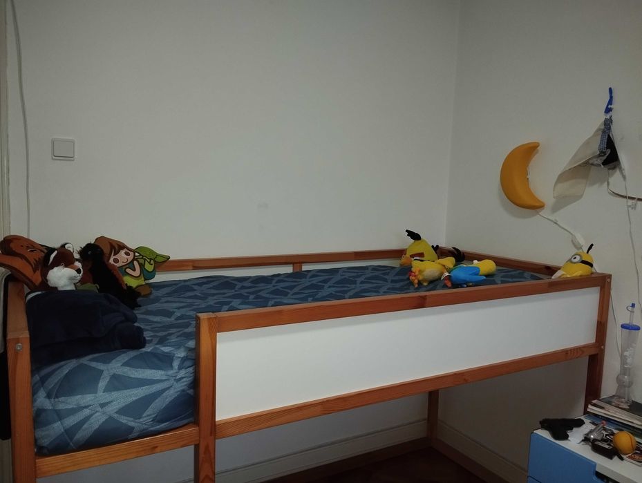 Cama Beliche criança IKEA Kura